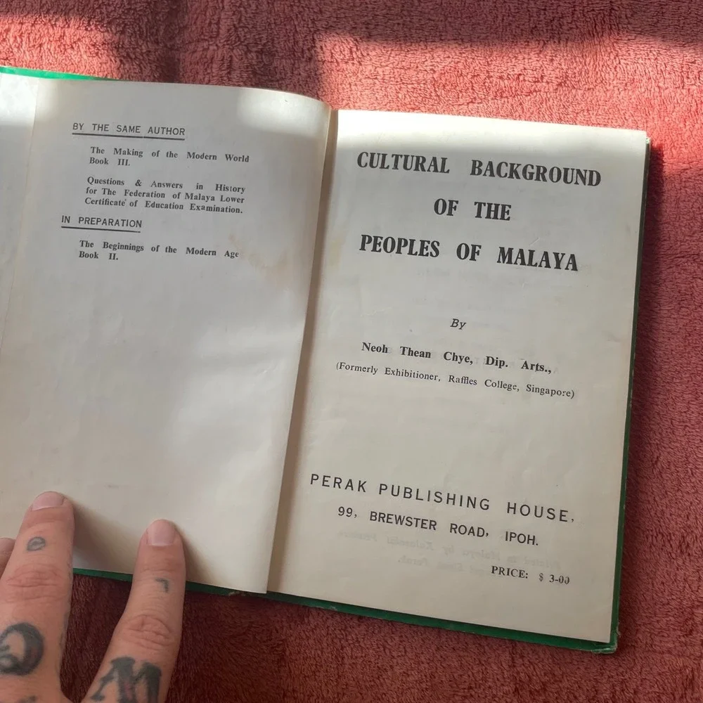 Cultural Background of‎ the Peoples of Malaya Book Neoh Thean Perak Publishing
